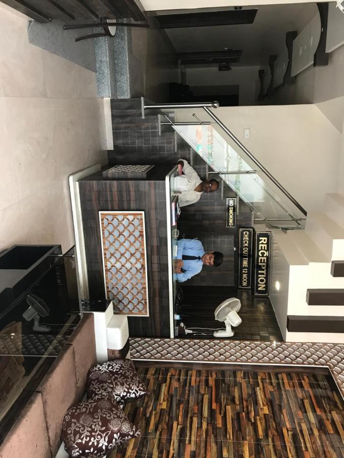 Hotel Mmk Kānpur Exterior foto